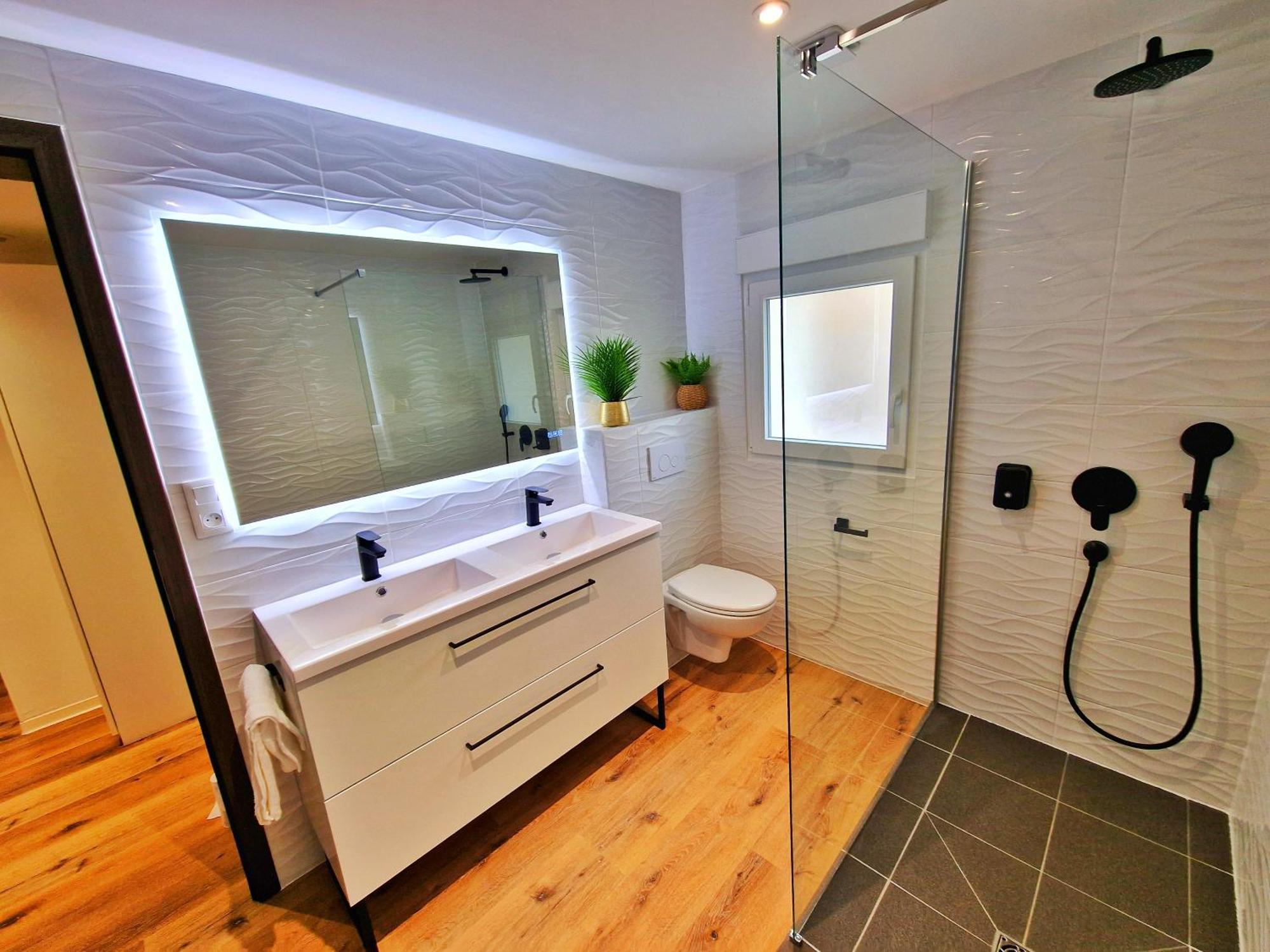 Relax Spa-4 Pers-Jacuzzi-Parking-Jardin-Clim-Colmar Muntzenheim Exterior photo
